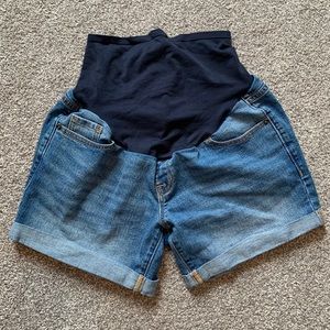 Old Navy Full Panel Maternity Shorts